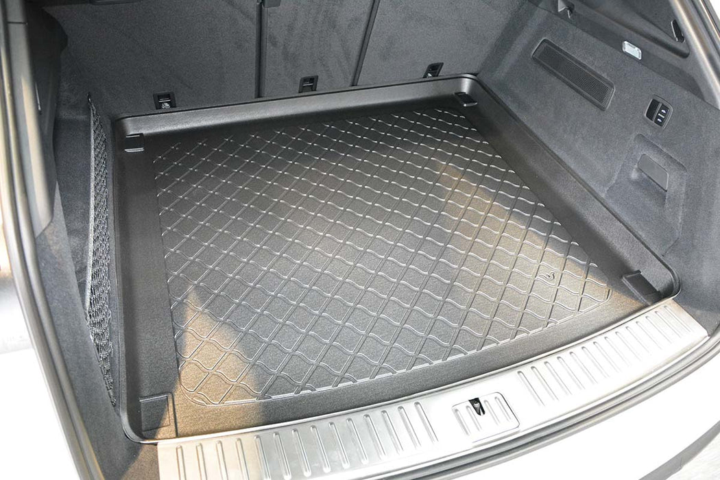 Tavita portbagaj Porsche Cayenne III Coupe fabricatie 2019 - prezent, caroserie suv, nu corespunde pentru E-Hybrid #1