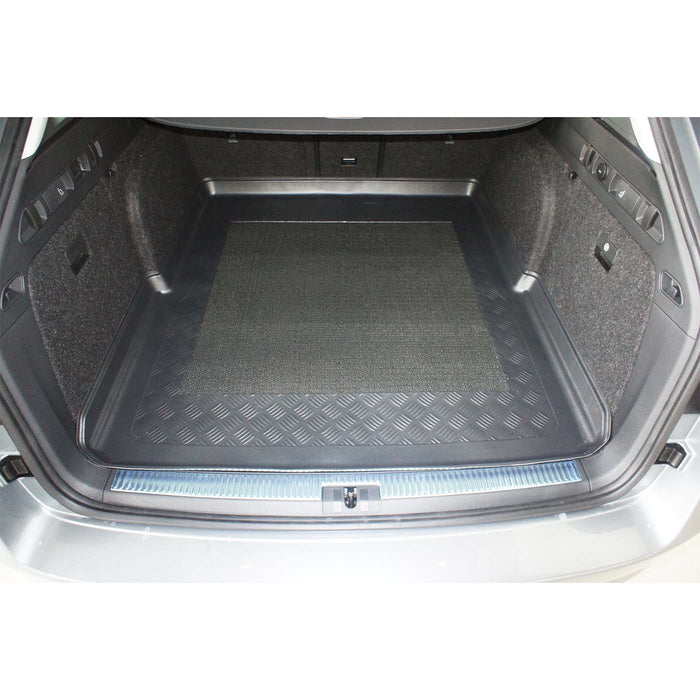 Tavita portbagaj Skoda Superb III fabricatie 09.2015 - 11.2023, caroserie combi, portbagaj superior, podea variabila in pozitie superioara, nu pentru PHEV #1