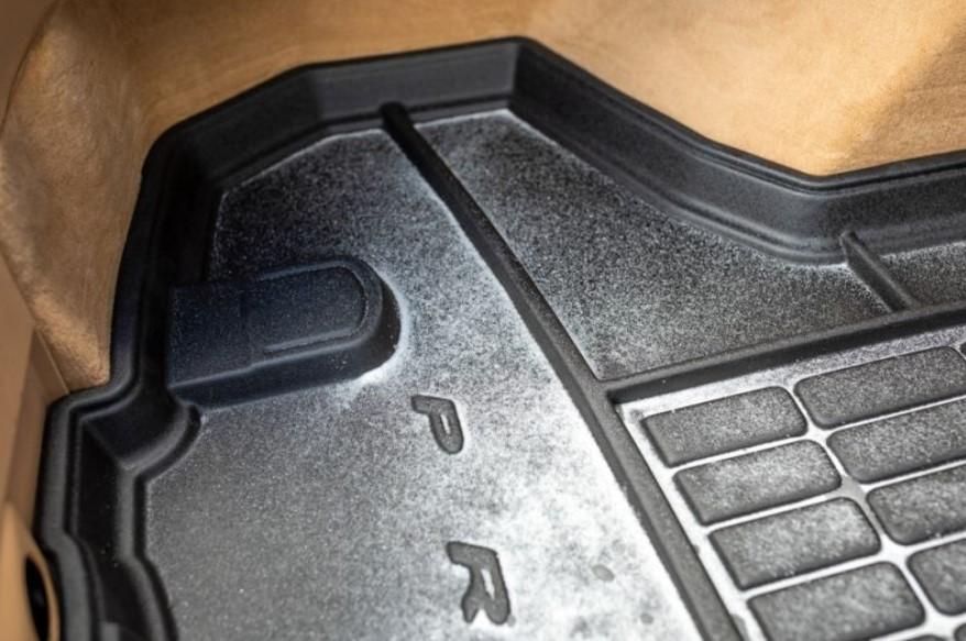 Tavita portbagaj Porsche Panamera E-hybrid fabricatie 2017 - prezent, caroserie hatchback, Hybrid #1