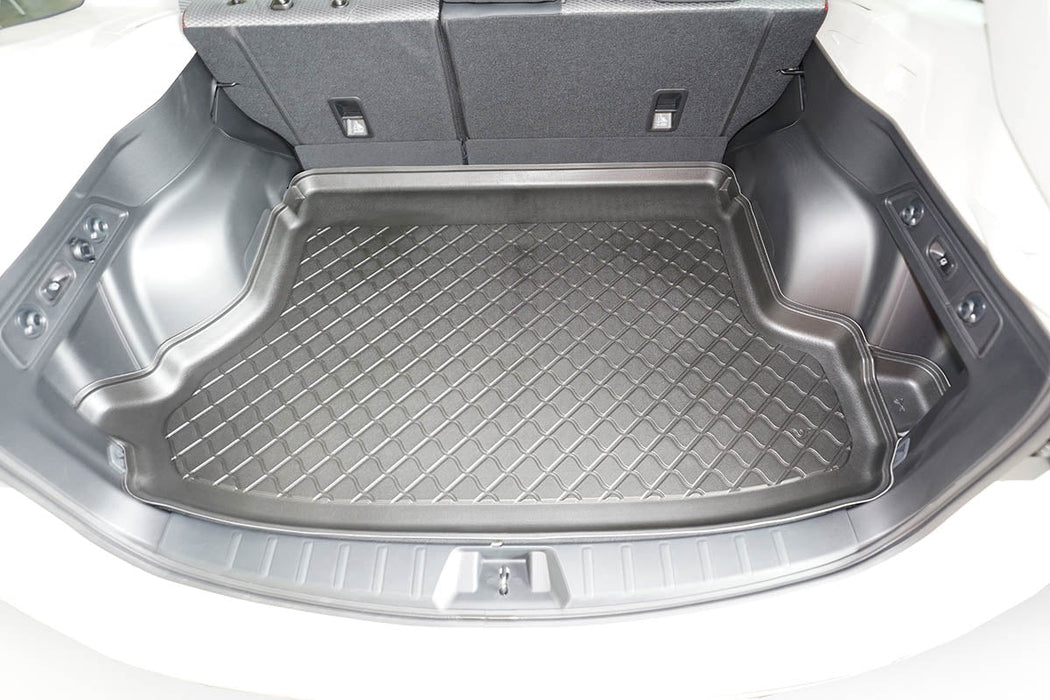 Tavita portbagaj Subaru Forester V e-Boxer fabricatie 06.2019 - prezent, caroserie suv, cu subwoofer, ureche detasabila pe dreapta #1