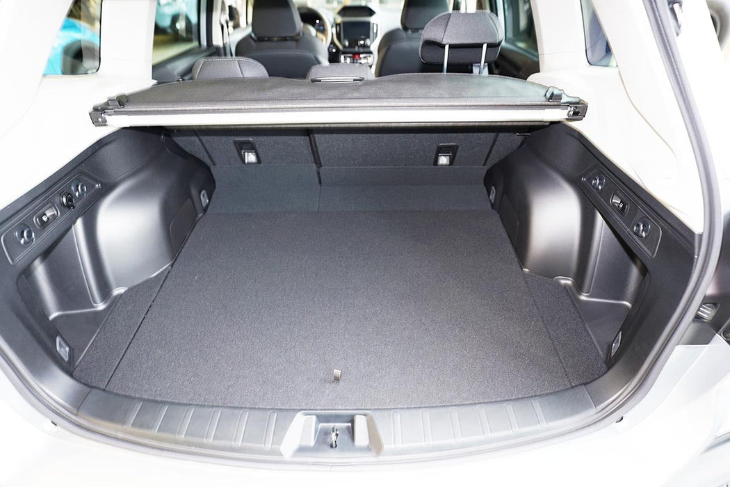 Tavita portbagaj Subaru Forester V e-Boxer fabricatie 06.2019 - prezent, caroserie suv, cu subwoofer, ureche detasabila pe dreapta #1