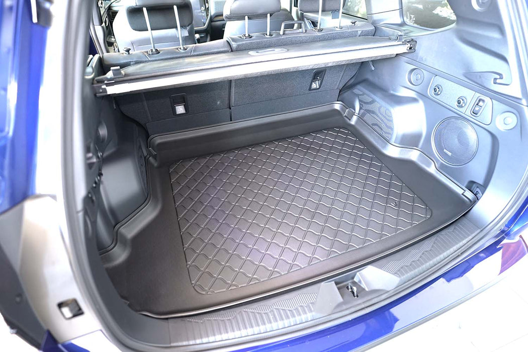 Tavite portbagaj Subaru Forester VI e-Boxer, caroserie suv, an fabricatie 11.2024 - prezent, cu/fara subwoofer, ureche detasabila pe dreapta