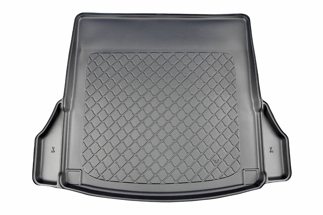 Tavita portbagaj Mercedes CLA II fabricatie 05.2019 - prezent, caroserie coupe, cu urechi laterale detasabile, nu corespunde pentru PHEV #1
