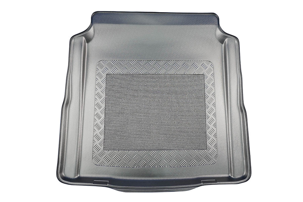 Tavita portbagaj BMW M3 G80 fabricatie 03.2021 - prezent, caroserie sedan, nu corespunde pentru PHEV #1