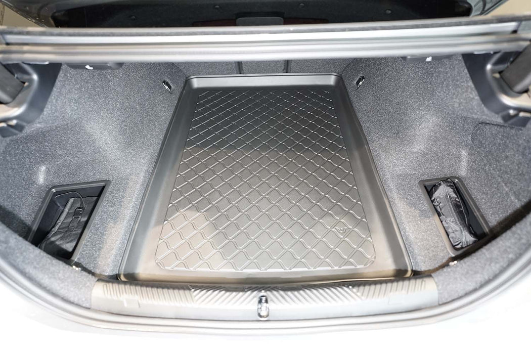 Tavita portbagaj BMW Seria 5 G60 PHEV fabricatie 11.2023 - prezent, caroserie sedan, nu corespunde pentru electric #2