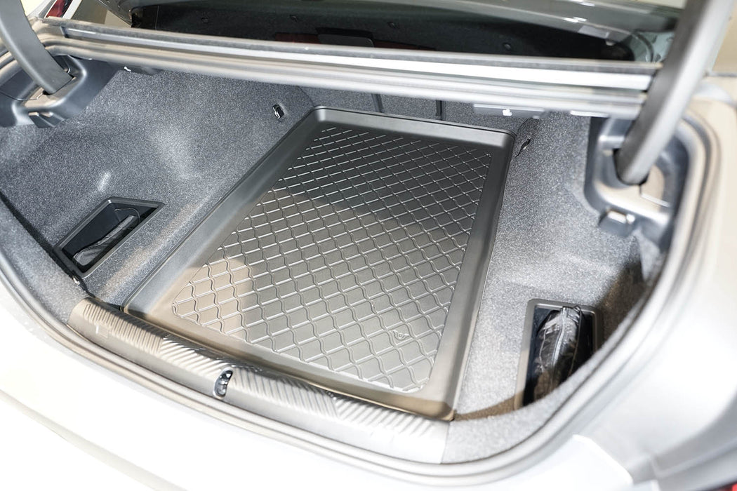 Tavita portbagaj BMW Seria 5 G60 PHEV fabricatie 11.2023 - prezent, caroserie sedan, nu corespunde pentru electric #2
