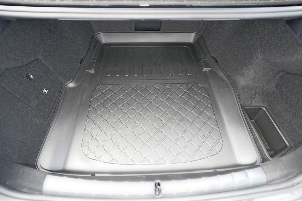 Tavita portbagaj BMW i7 G70 fabricatie 11.2022 - prezent, caroserie sedan #1