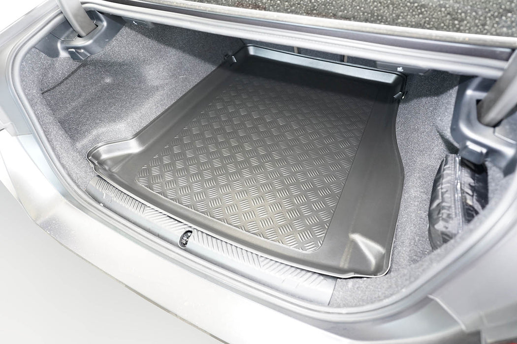 Tavite portbagaj BMW i5 G60, caroserie sedan, an fabricatie 10.2023 - prezent
