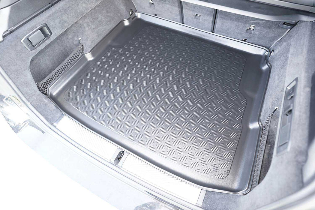 Tavita portbagaj BMW Seria 5 G61 fabricatie 05.2024 - prezent, caroserie combi #2