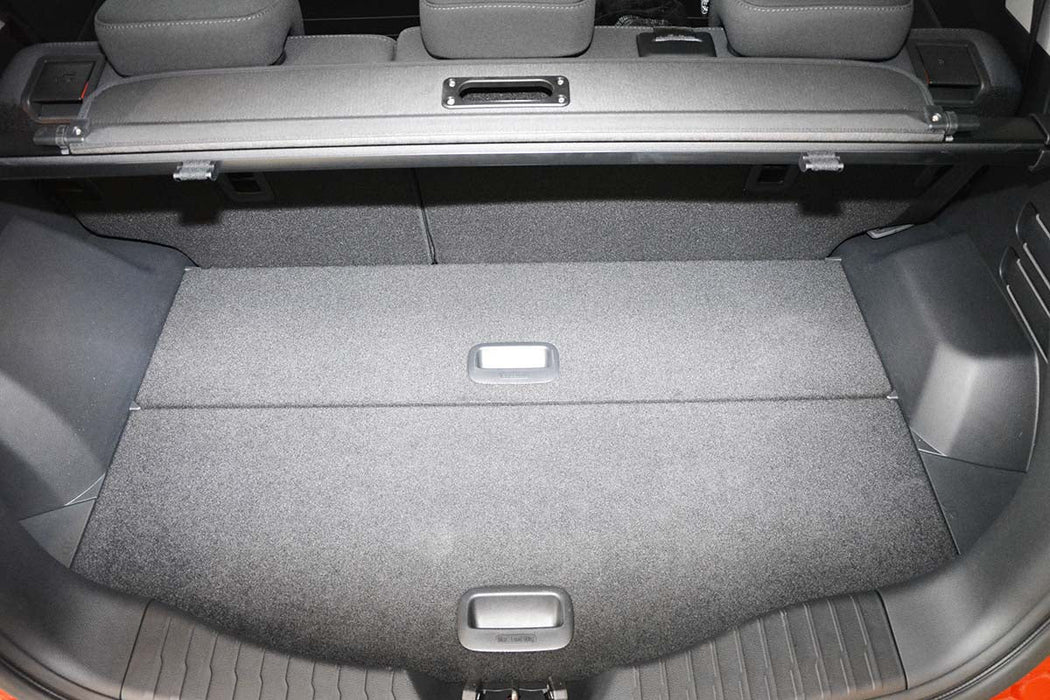 Tavite portbagaj KGM Tivoli X150 Facelift, caroserie suv, an fabricatie 01.2022 - prezent, podea variabila in pozitie superioara, cu urechi laterale detasabile