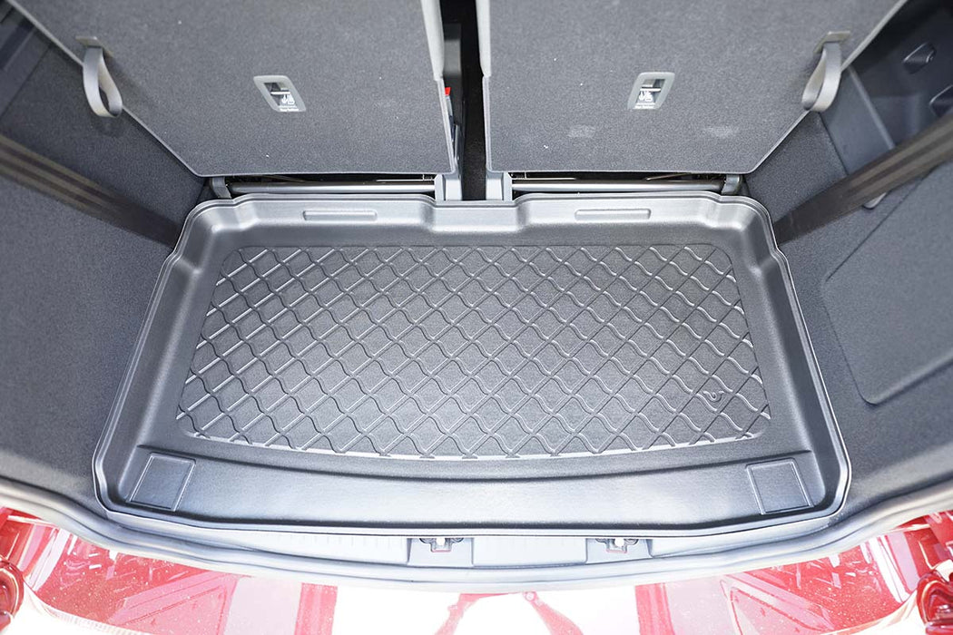Tavite portbagaj Ford Tourneo Grand Connect III, caroserie van, an fabricatie 05.2022 - prezent, 7 locuri, in spatele randului 3