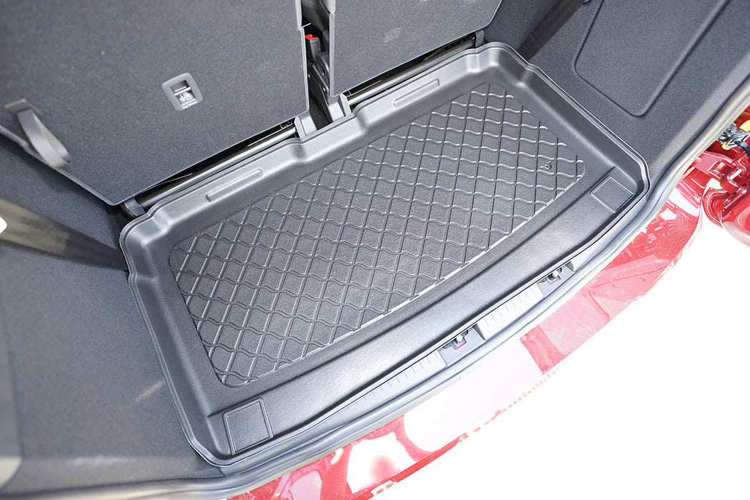 Tavite portbagaj Ford Tourneo Grand Connect III, caroserie van, an fabricatie 05.2022 - prezent, 7 locuri, in spatele randului 3