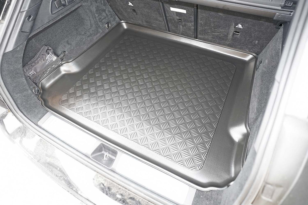 Tavite portbagaj Mercedes EQE X294, caroserie suv, an fabricatie 05.2023 - prezent