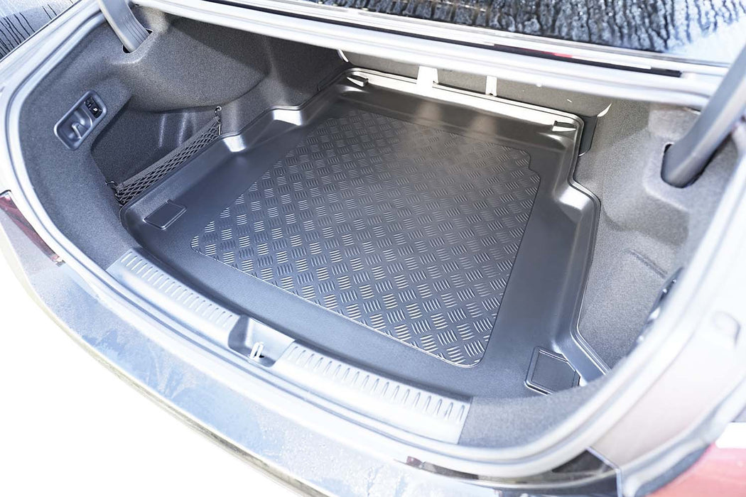 Tavita portbagaj Mercedes E-Class W214 fabricatie 05.2023 - prezent, caroserie sedan, nu corespunde pentru PHEV #1
