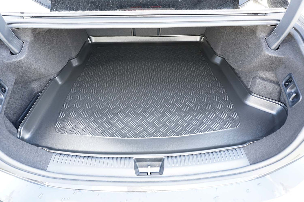 Tavita portbagaj Mercedes E-Class W214 PHEV fabricatie 10.2023 - prezent, caroserie sedan #1