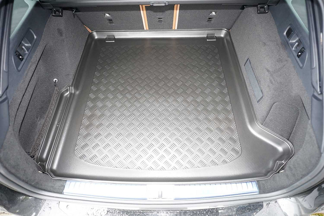 Tavite portbagaj Mercedes E-Class W214 T-Modell, caroserie combi, an fabricatie 08.2023 - prezent, nu corespunde pentru phev, cu ureche detasabila pe stanga
