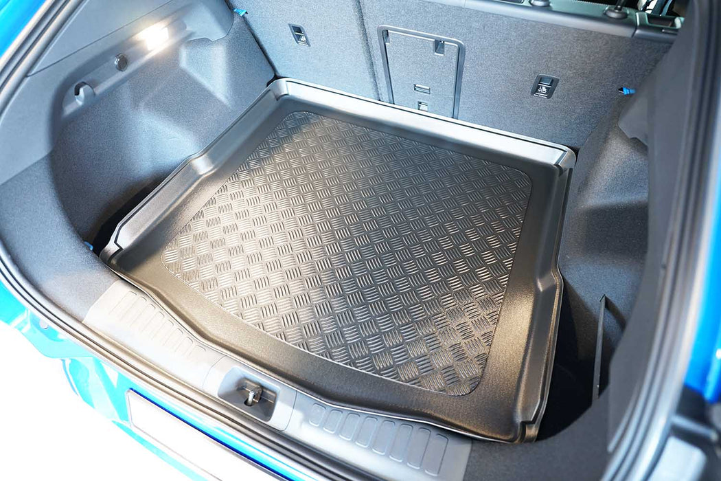 Tavite portbagaj Ford Capri EV, caroserie suv, an fabricatie 09.2024 - prezent, portbagaj superior, podea variabila in pozitie superioara