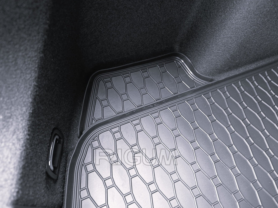 Tavite portbagaj Audi A3 8Y, caroserie sedan, an fabricatie 04.2020 - prezent