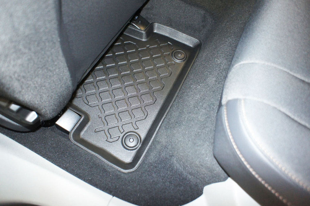 Covorase auto tip tavita Volvo V 40 II Cross Country, an fabricatie 07.2012 - 07.2019, caroserie hatchback