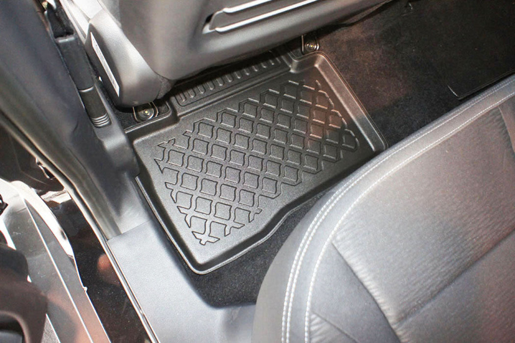 Covorase auto tip tavita Ssang Yong Tivoli, an fabricatie 03.2015 - 2019, caroserie suv inclusiv facelift