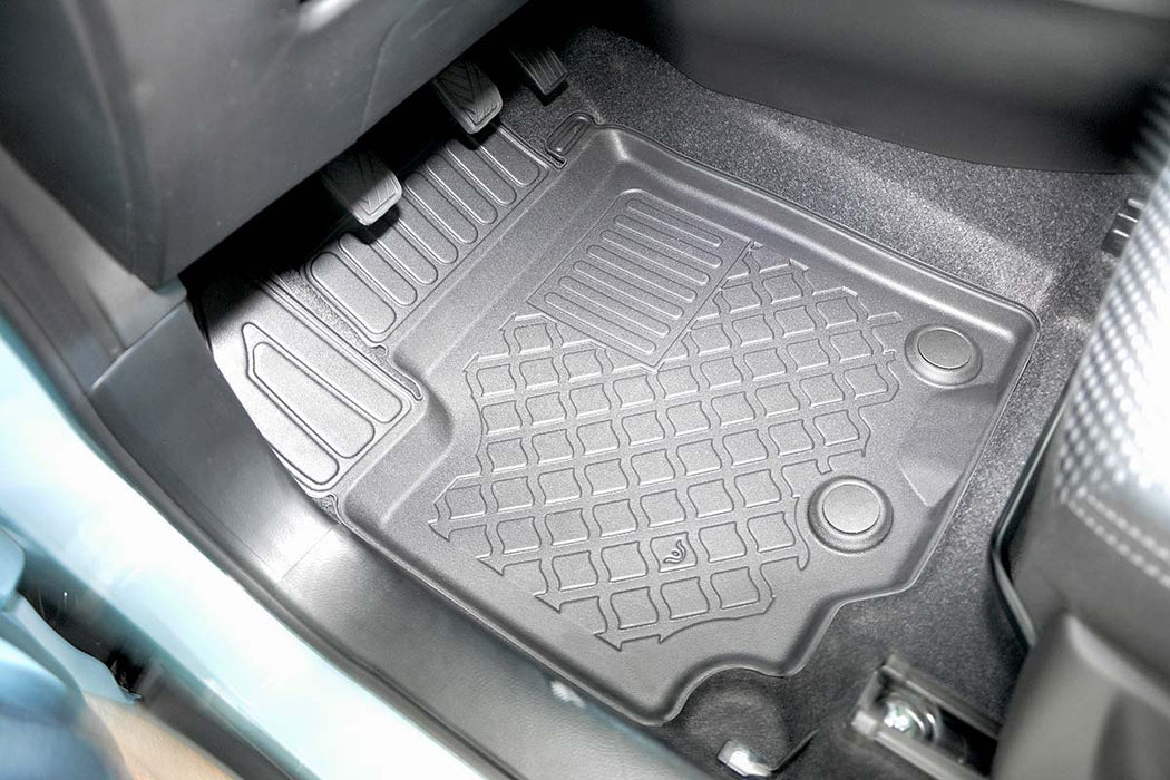 Covorase auto tip tavita Suzuki Vitara MHEV, an fabricatie 01.2020 - prezent, caroserie suv nu corespunde pentru full hybrid
