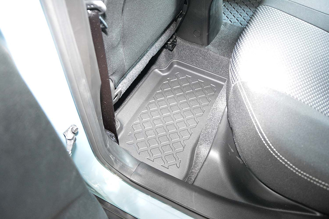 Covorase auto tip tavita Suzuki Vitara Strong Hybrid, an fabricatie 03.2022 - prezent, caroserie suv