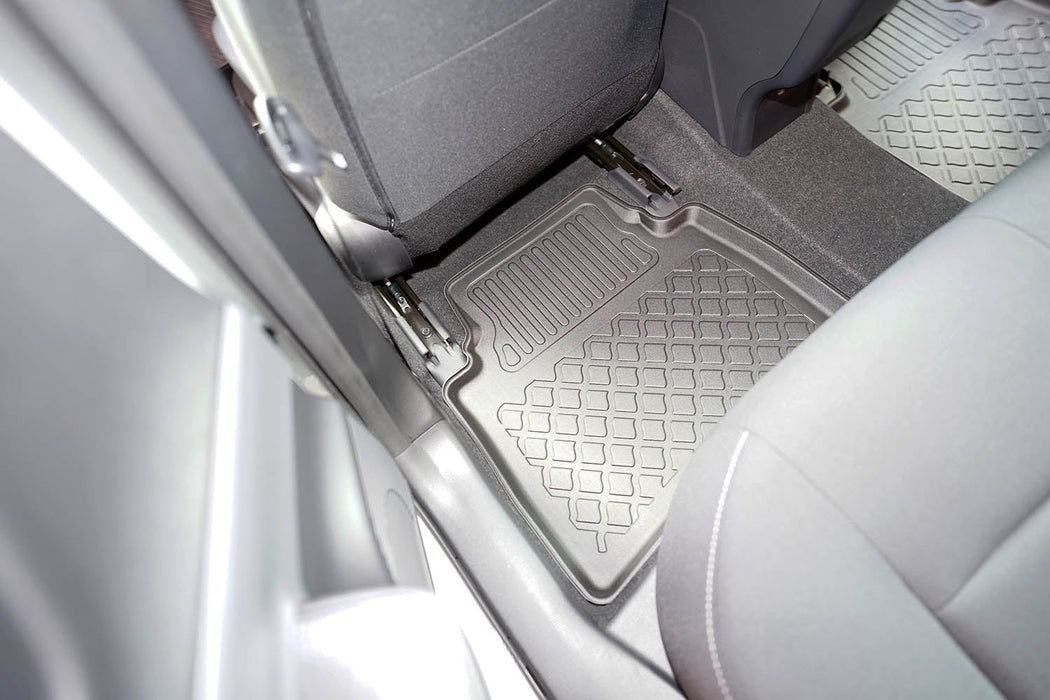 Covorase auto tip tavita Toyota Prius V PHEV, an fabricatie 07.2023 - prezent, caroserie hatchback