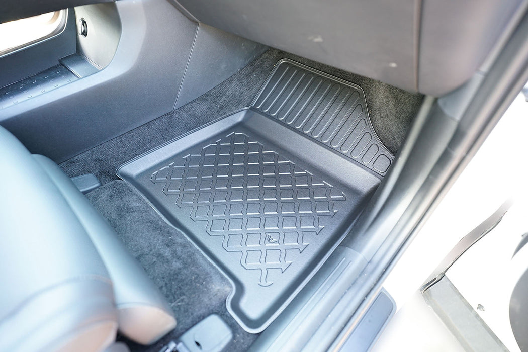 Covorase auto tip tavita Hyundai Santa Fe V (MX5) PHEV, an fabricatie 07.2024 - prezent, caroserie suv 5-7 locuri, fara rand 3