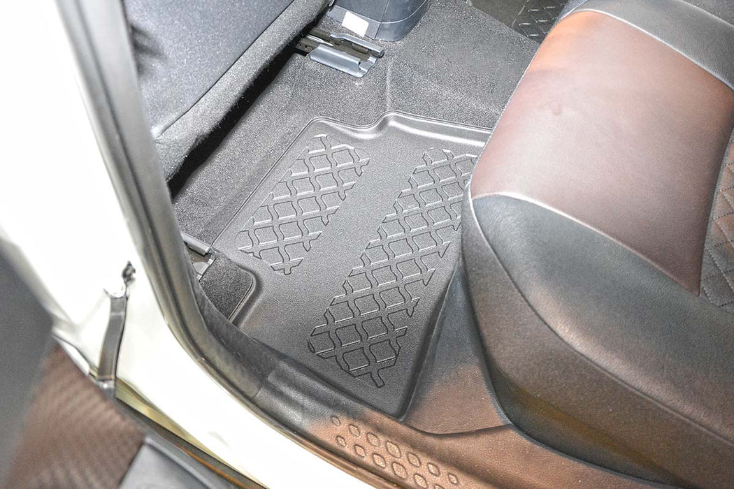 Covorase auto tip tavita Toyota C-HR II 1.8 Hybrid fabricatie 01.2024 - prezent, caroserie suv, nu corespunde pentru PHEV #1