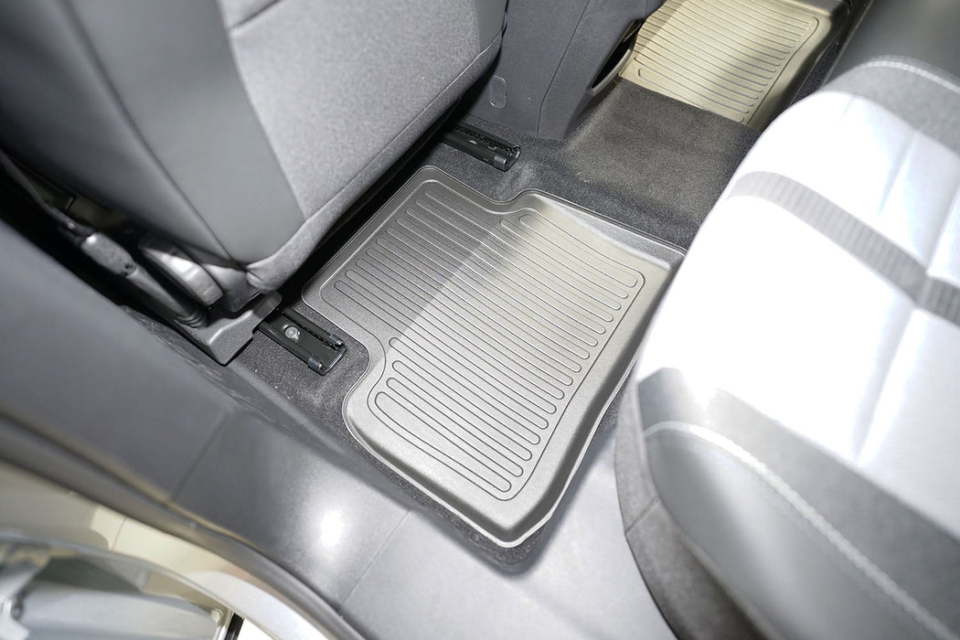 Covorase auto tip tavita Peugeot 5008 III Hybrid (MHEV), an fabricatie 10.2024 - prezent, caroserie suv nu corespunde pentru electric, al 3-lea rand exclus