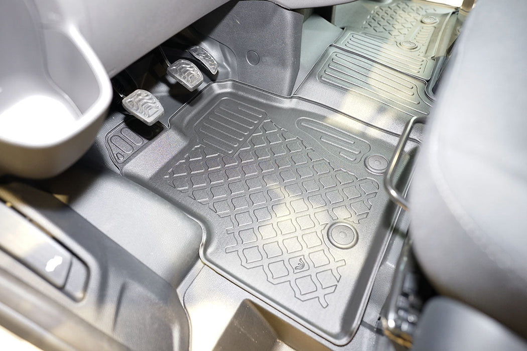 Covorase auto tip tavita Ford Transit Custom, an fabricatie 01.2013 - 06.2023, caroserie van 2-3 locuri, ampatament scurt si lung, cutie manuala