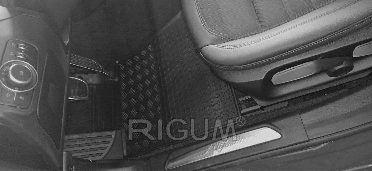 Covorase auto Alfa Romeo Giulia Facelift fabricatie 2020 - prezent, caroserie sedan, 4x2, cutie automata #1