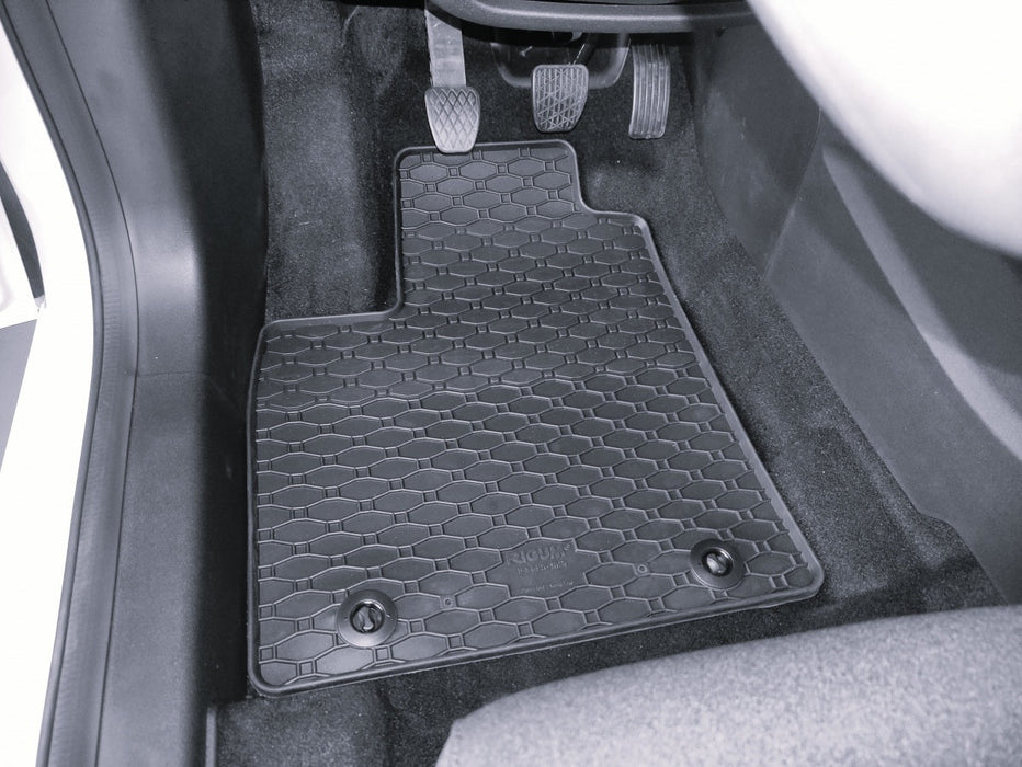 Covorase auto MG 3 fabricatie 2024 - prezent, caroserie hatchback #1