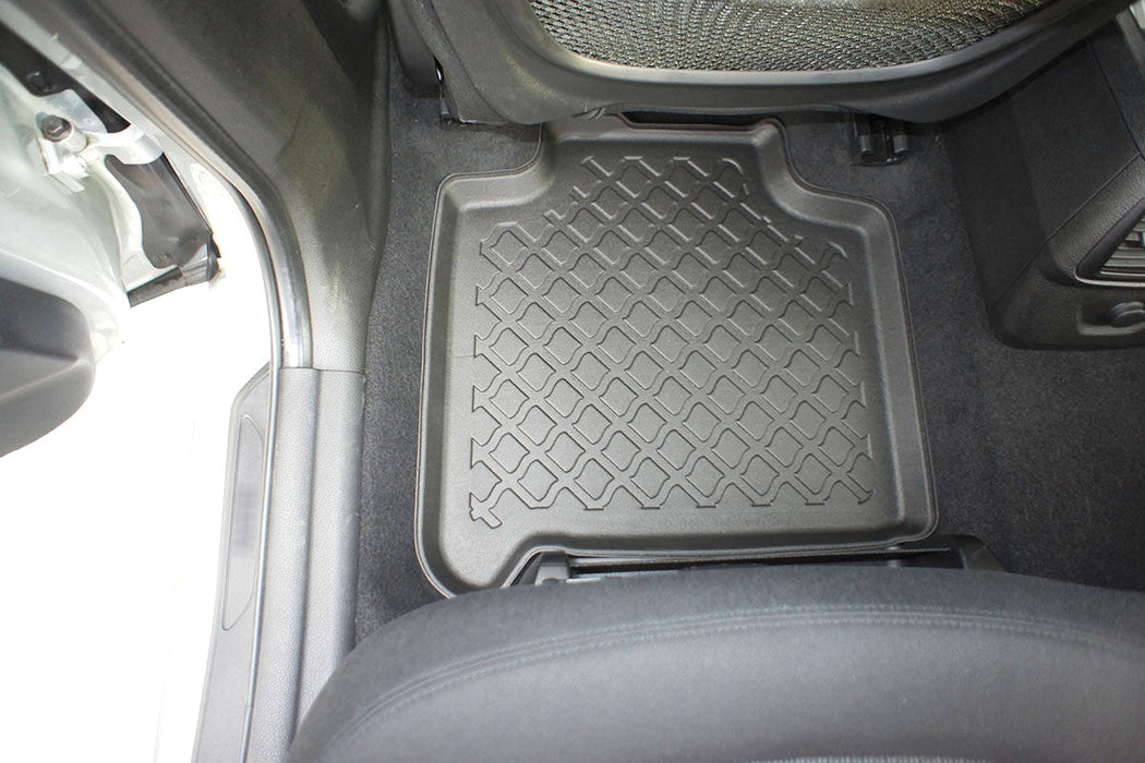 Covorase auto tip tavita BMW Seria 2 F46 Gran Tourer, an fabricatie 03.2015 - prezent, caroserie van 5-7 locuri, fara rand 3
