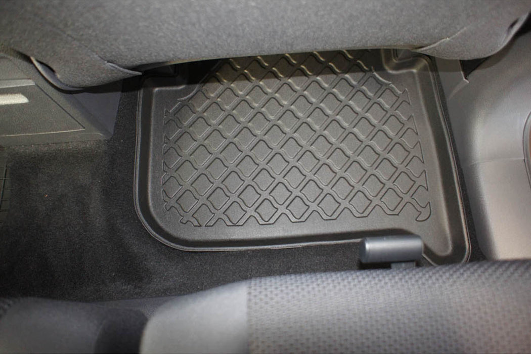 Covorase auto tip tavita Volkswagen Touran I, an fabricatie 03.2003 - 08.2015, caroserie van 5-7 locuri, fara rand 3