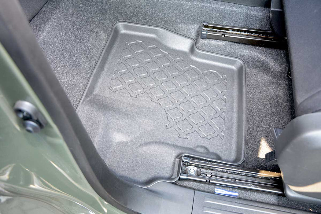 Covorase auto tip tavita Suzuki Jimny II, an fabricatie 10.2018 - prezent, caroserie suv cutie manuala