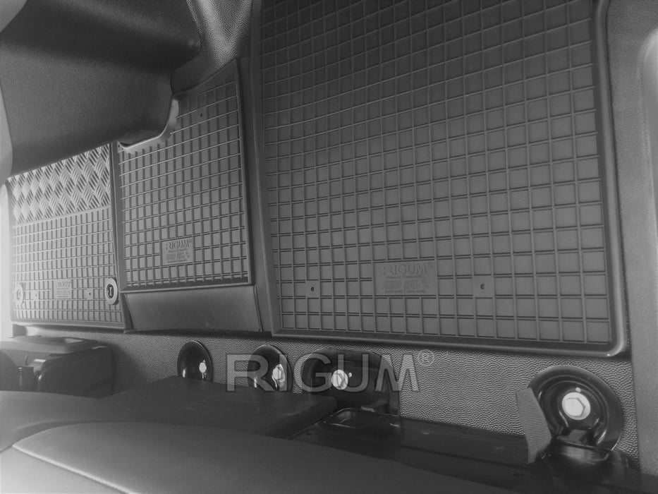 Covorase auto Peugeot Expert e- III, an fabricatie 10.2020 - prezent, caroserie van 2-3 locuri