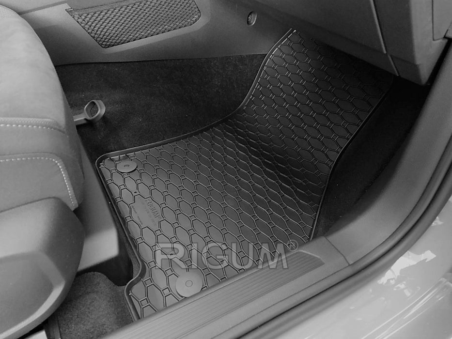 Covorase auto Volkswagen Golf 8 MHEV, an fabricatie 05.2020 - prezent, caroserie combi