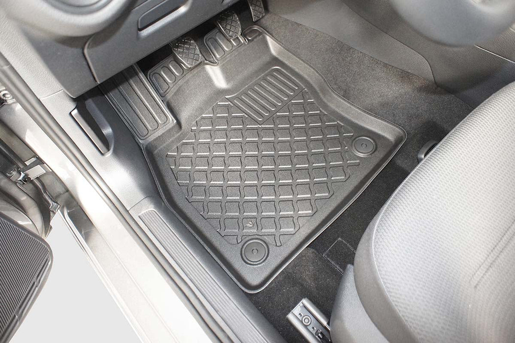 Covorase auto tip tavita Volkswagen Golf 8, an fabricatie 11.2020 - prezent, caroserie combi nu corespunde pentru mhev