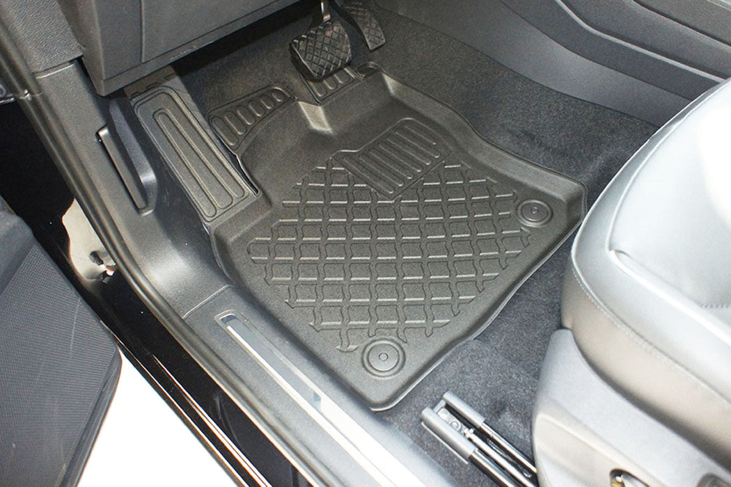 Covorase auto tip tavita Volkswagen Tiguan II Allspace, an fabricatie 11.2017 - 2024, caroserie suv 5-7 locuri, fara rand 3