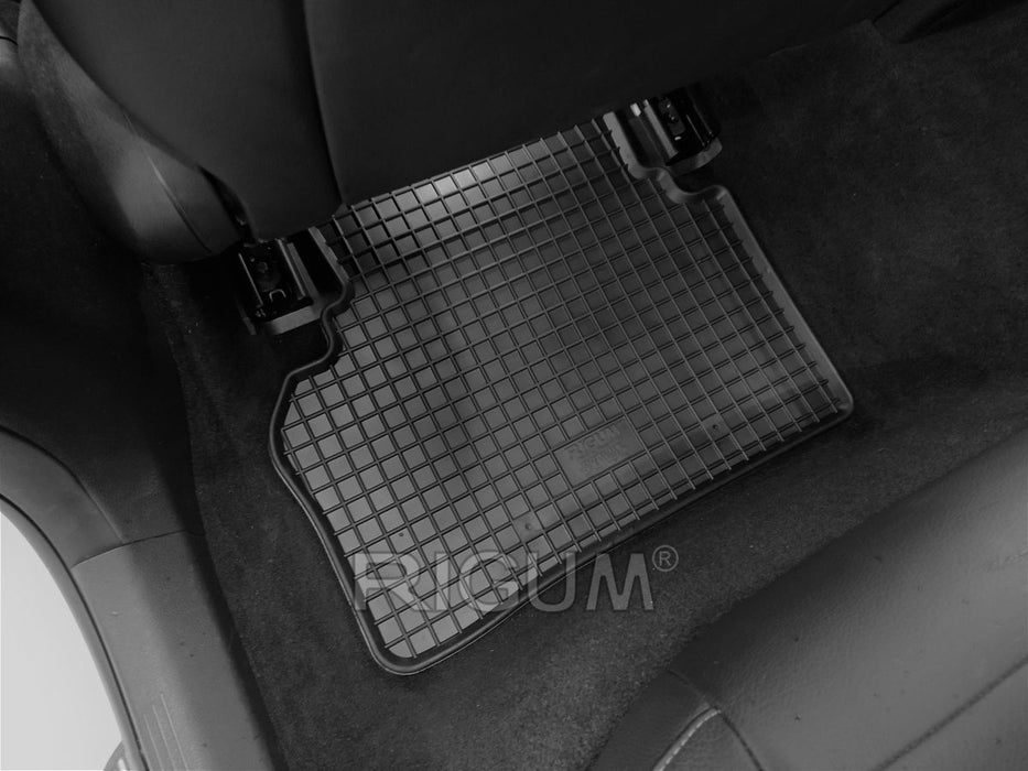 Covorase auto Mercedes E-Class W213 Hybrid, an fabricatie 2016 - prezent, caroserie sedan