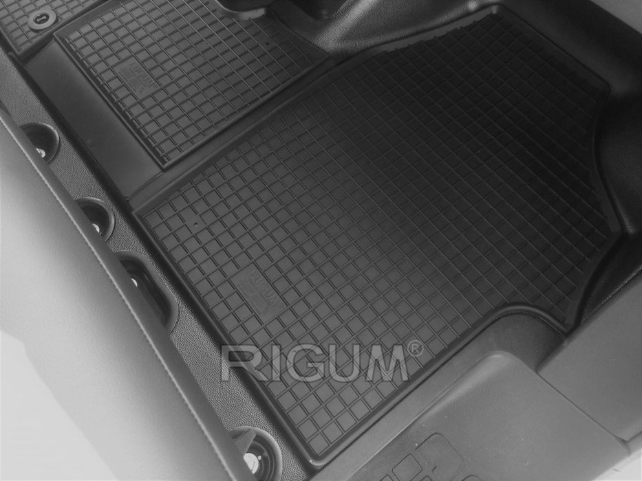 Covorase auto Peugeot Expert e- III, an fabricatie 10.2020 - prezent, caroserie van 2-3 locuri