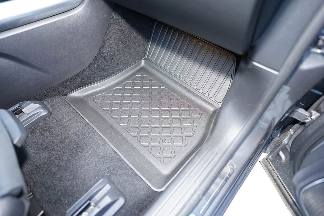 Covorase auto tip tavita Mercedes EQA, an fabricatie 03.2021 - prezent, caroserie suv
