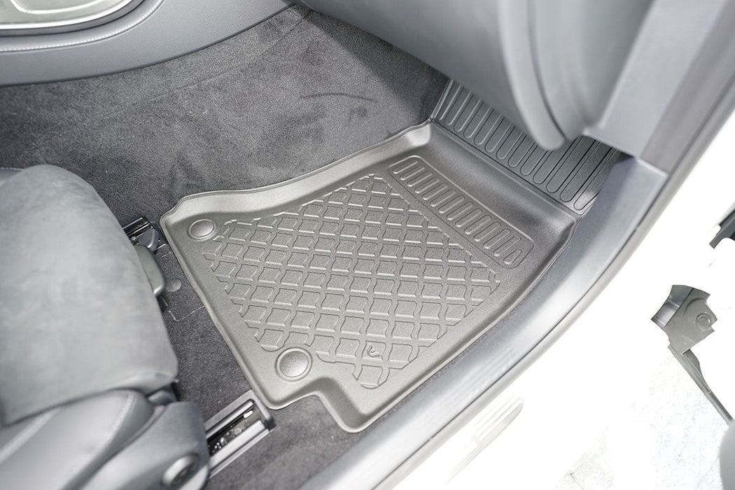 Covorase auto tip tavita Mercedes E-Class W213 PHEV, an fabricatie 07.2016 - 08.2023, caroserie sedan