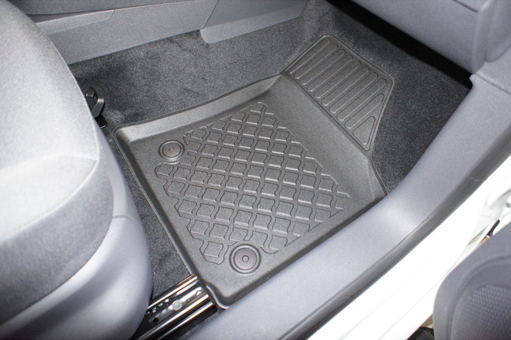 Covorase auto tip tavita Volkswagen Caddy, an fabricatie 2004 - 10.2020, caroserie van 2-5 locuri, fara rand 3
