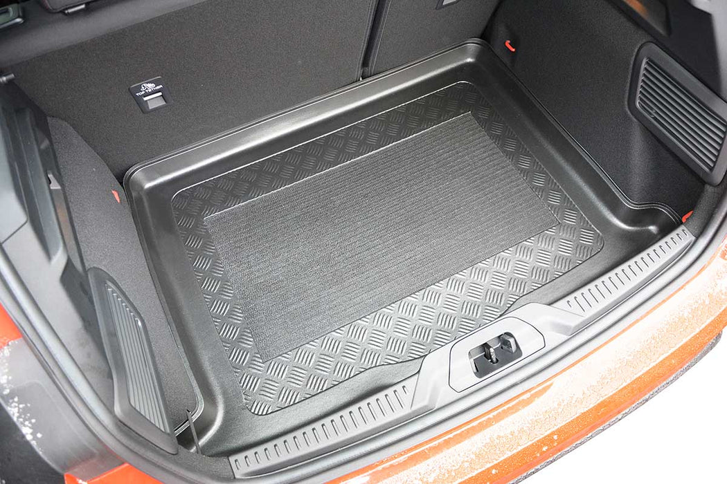 Tavite portbagaj Ford Focus IV MHEV, caroserie hatchback, an fabricatie 09.2018 - prezent, portbagaj inferior, roata rezerva ingusta