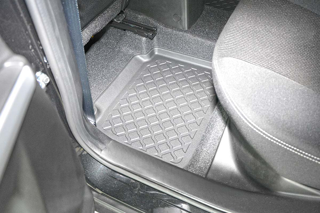 Covorase auto tip tavita Suzuki SX4 S-Cross Hybrid, an fabricatie 02.2020 - prezent, caroserie suv