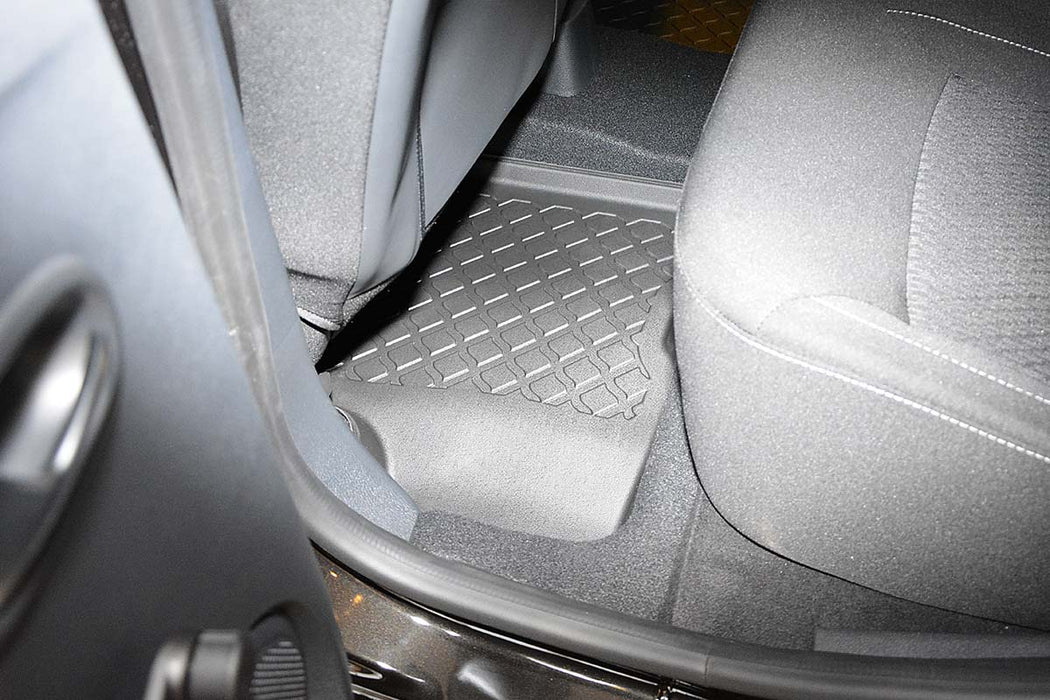 Covorase auto tip tavita Dacia Logan II, an fabricatie 03.2013 - 12.2020, caroserie sedan