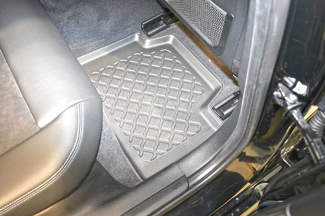 Covorase auto tip tavita BMW M3 G80, an fabricatie 03.2021 - prezent, caroserie sedan