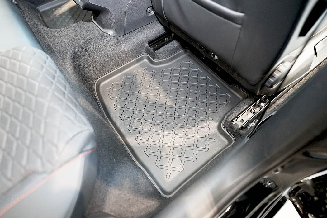Covorase auto tip tavita Volkswagen Golf 8, an fabricatie 11.2020 - prezent, caroserie combi nu corespunde pentru mhev